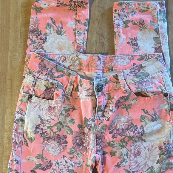Vanilla Star Floral Peach Women's Skinny Jeans Size 1 - Picture 3 of 8